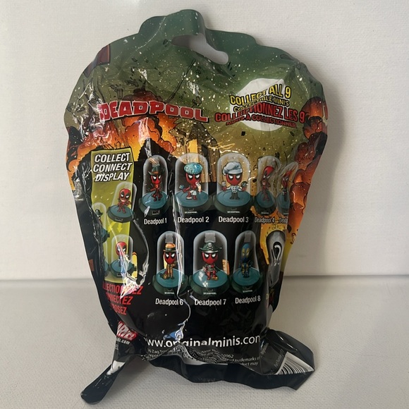 Marvel's Deadpool Collectable Original Mini Domez Figurine One Blind Box - Picture 2 of 4